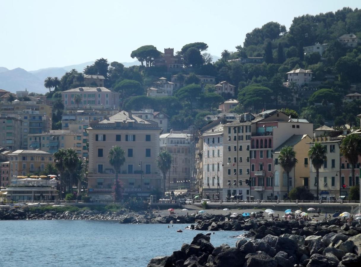 A Casa Dei Miei By Holiday World Genoa Exterior photo